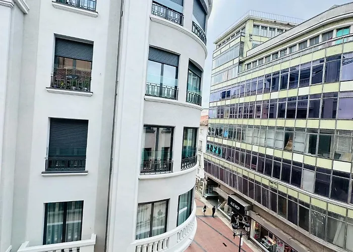Atuaire En La Plaza Mayor Iii Centro De Parking Incluido *